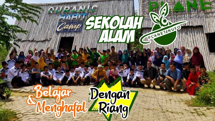 Pesantren dan Sekolah Alam Planet NUFO