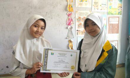 Pengalamanku Menjadi Siswa SD