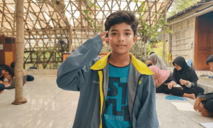 Cerita di Balik Pintu Rumah